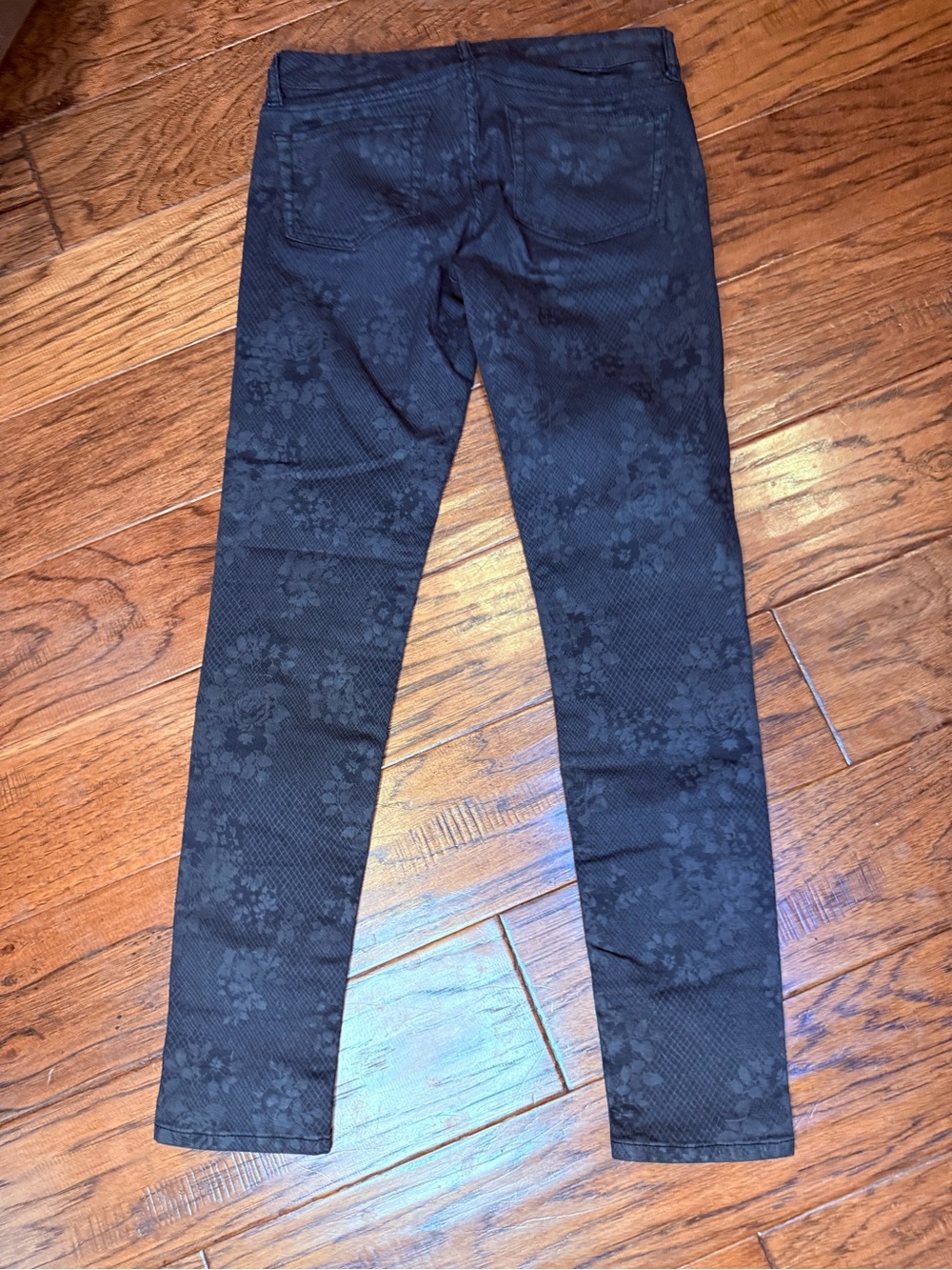 The Kooples Size 24 Short Fit Black Floral Print Skinny Jeans Stretch Designer - Picture 13 of 16